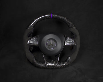 Mercedes-Benz Forged Carbon/Alcantara Ratt Lilla Detaljer - LZ-Customs