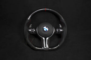 BMW F-Serie Carbon/Ventilert Skinn Ratt, Røde Detaljer V2 - LZ-Customs