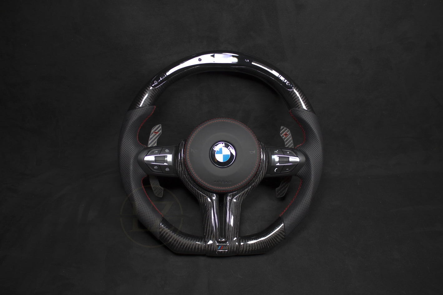 BMW F-Serie LED Ratt Skinn/Carbon Røde Detaljer - LZ-Customs