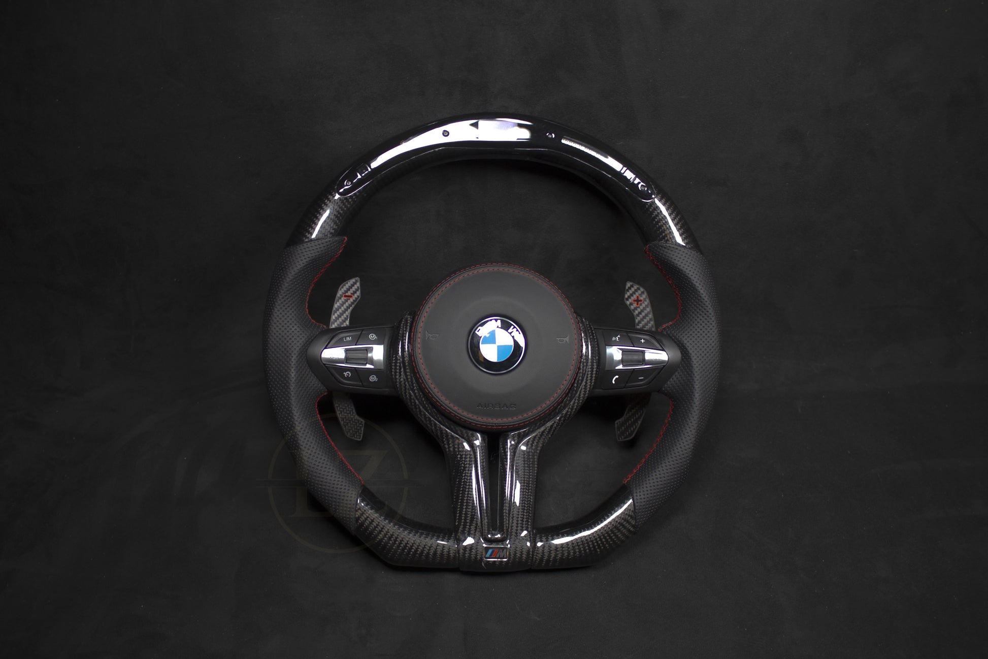 BMW F-Serie LED Ratt Skinn/Carbon Røde Detaljer - LZ-Customs