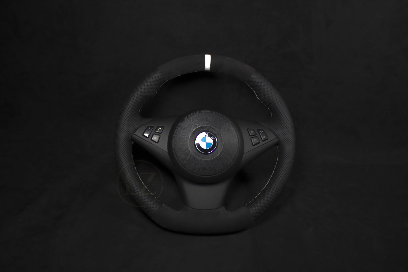 BMW E60, E61 Alcantara/Skinn Ratt Hvite Detaljer - LZ-Customs