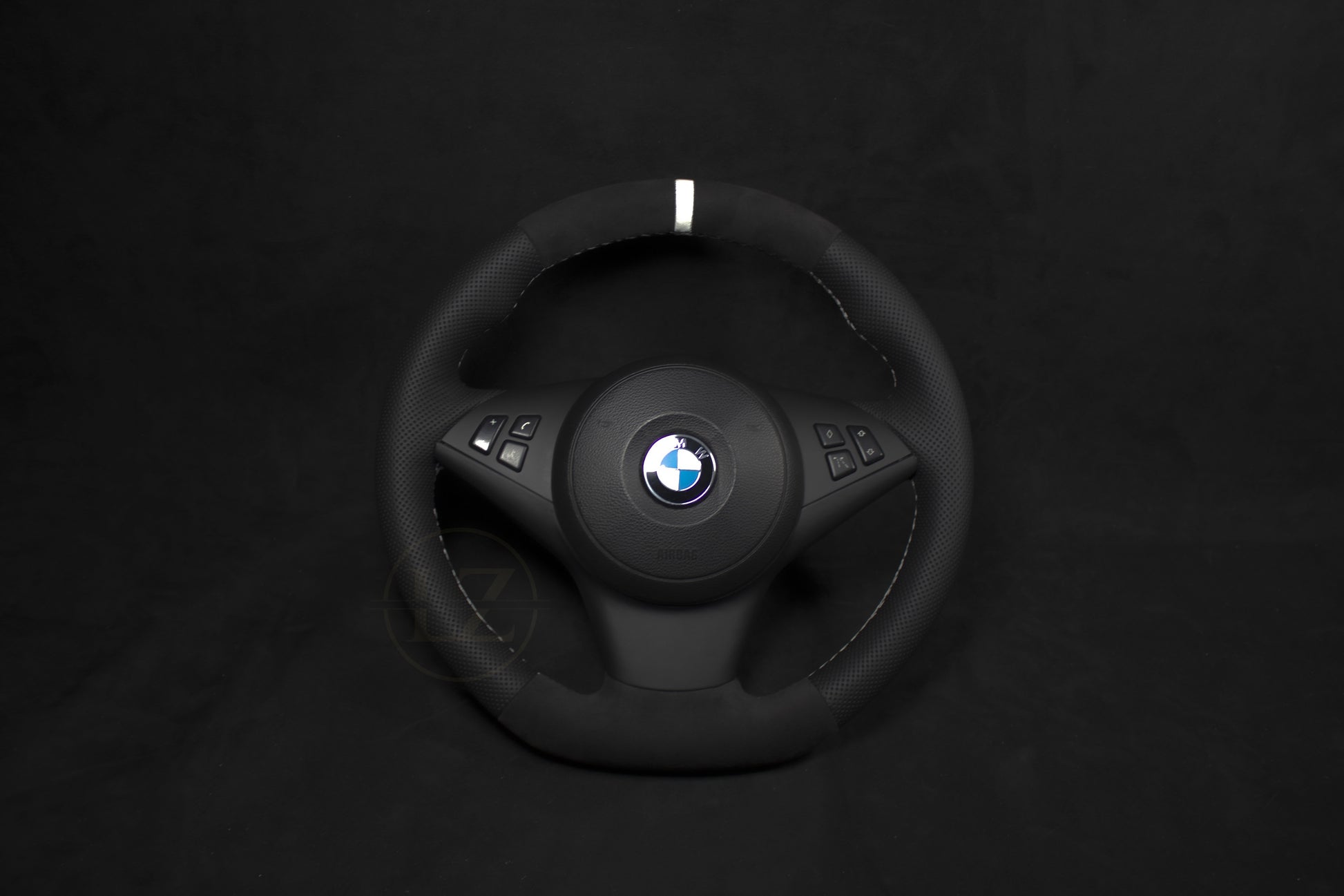 BMW E60, E61 Alcantara/Skinn Ratt Hvite Detaljer - LZ-Customs