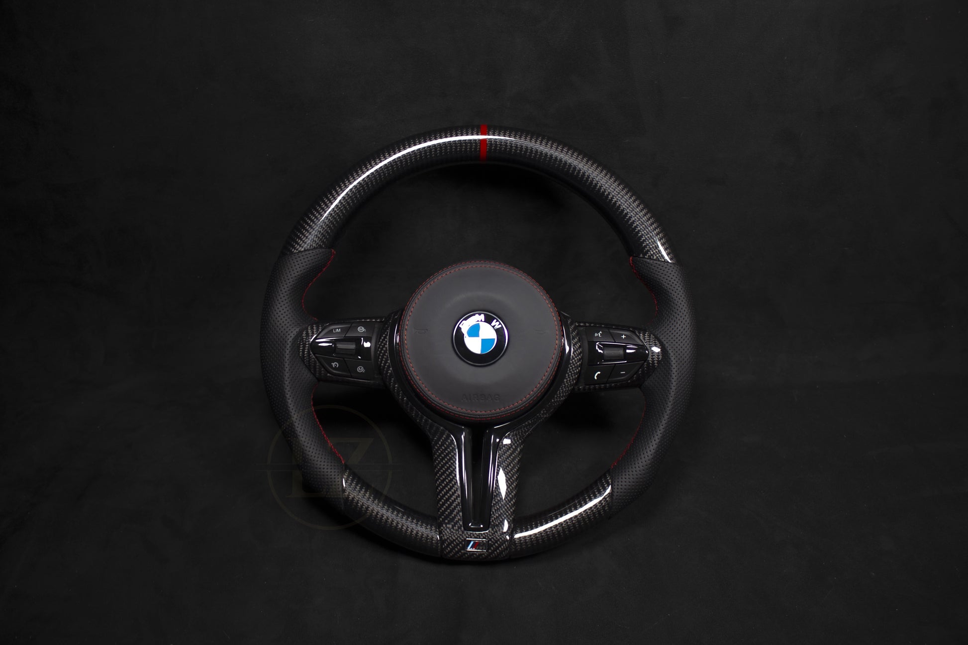 BMW F-Serie Carbon/Ventilert Skinn Ratt, Røde Detaljer - LZ-Customs