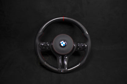 BMW F-Serie Carbon/Ventilert Skinn Ratt, Røde Detaljer - LZ-Customs