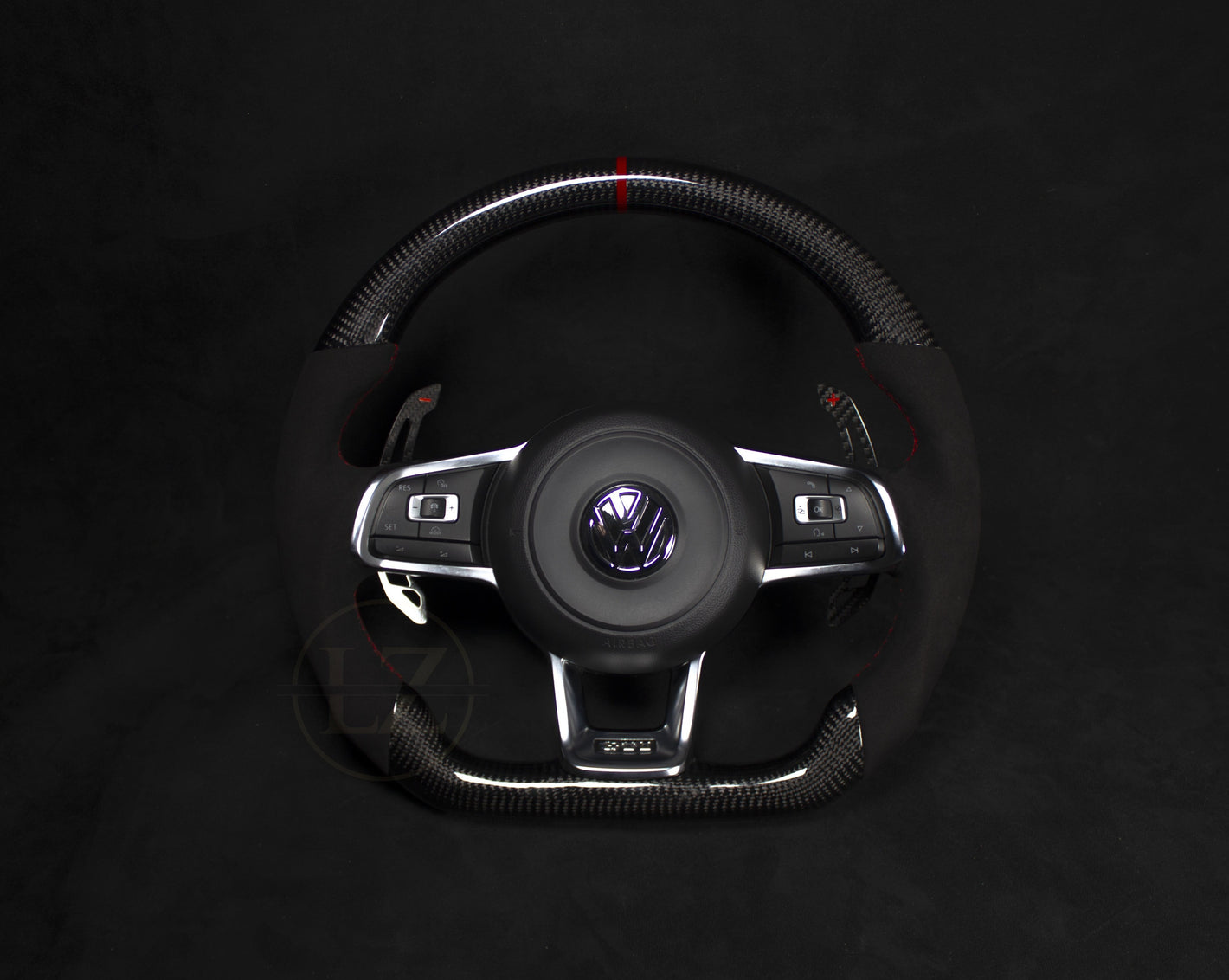 VOLKSWAGEN GOLF MK7 Alcantara/Carbon Ratt Røde Detaljer - LZ-Customs