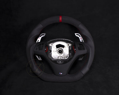 BMW E8X/E9X Alcantara/Skinn Ratt, Rød Detaljer Magnetiske Paddles V2 - LZ-Customs