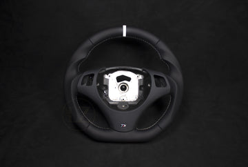 BMW E8X/E9X Leather Steering Wheel, White Details