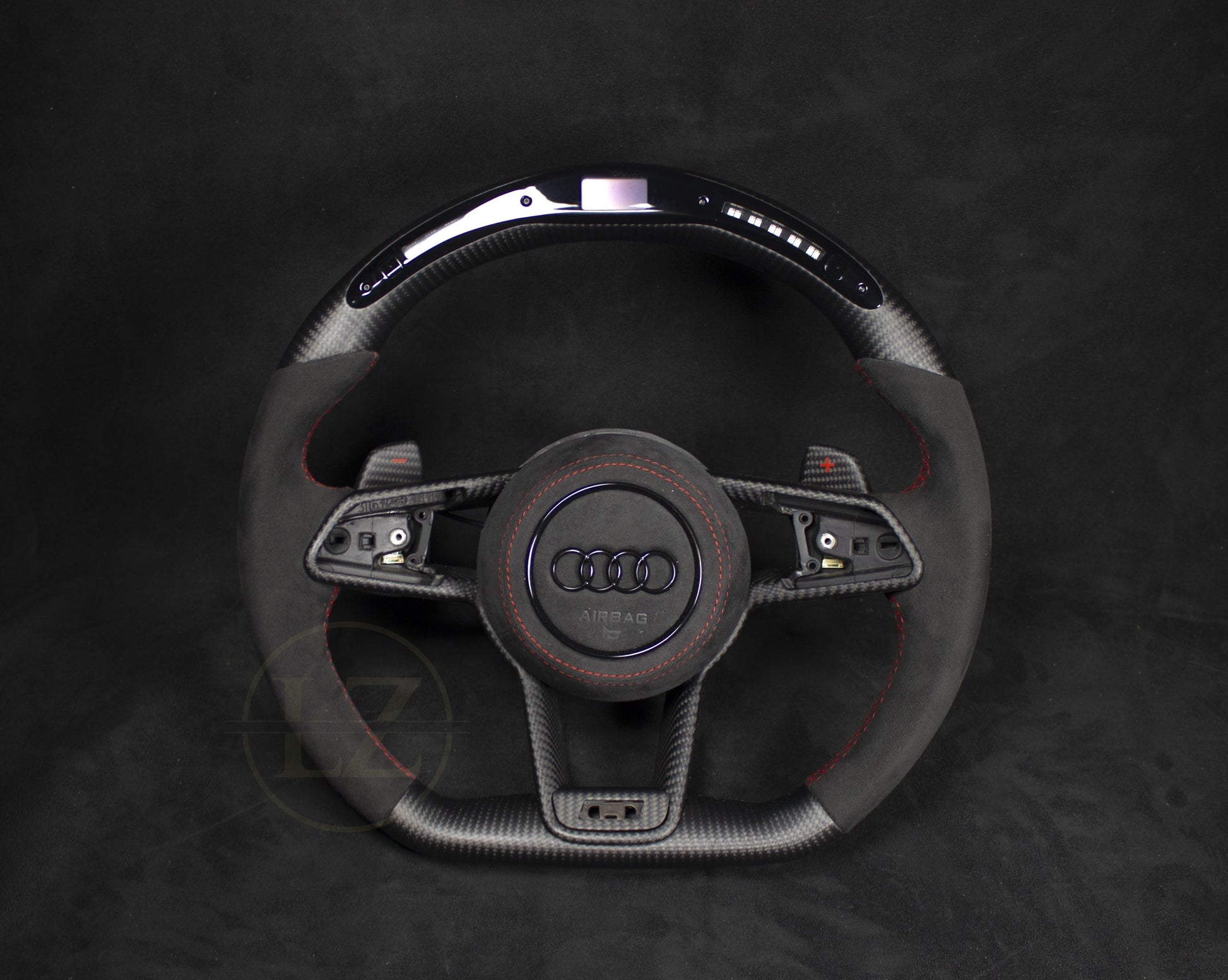 Audi R8 Alcantara/Carbon LED Ratt Røde Detaljer - LZ-Customs