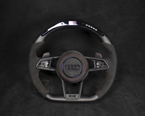 Audi R8 Alcantara/Carbon LED Ratt Røde Detaljer - LZ-Customs