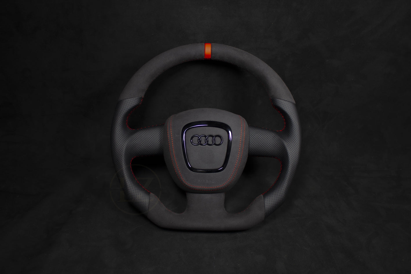 Audi B8 Alcantara Og Skinn Ratt Røde Detaljer (preface) - LZ-Customs