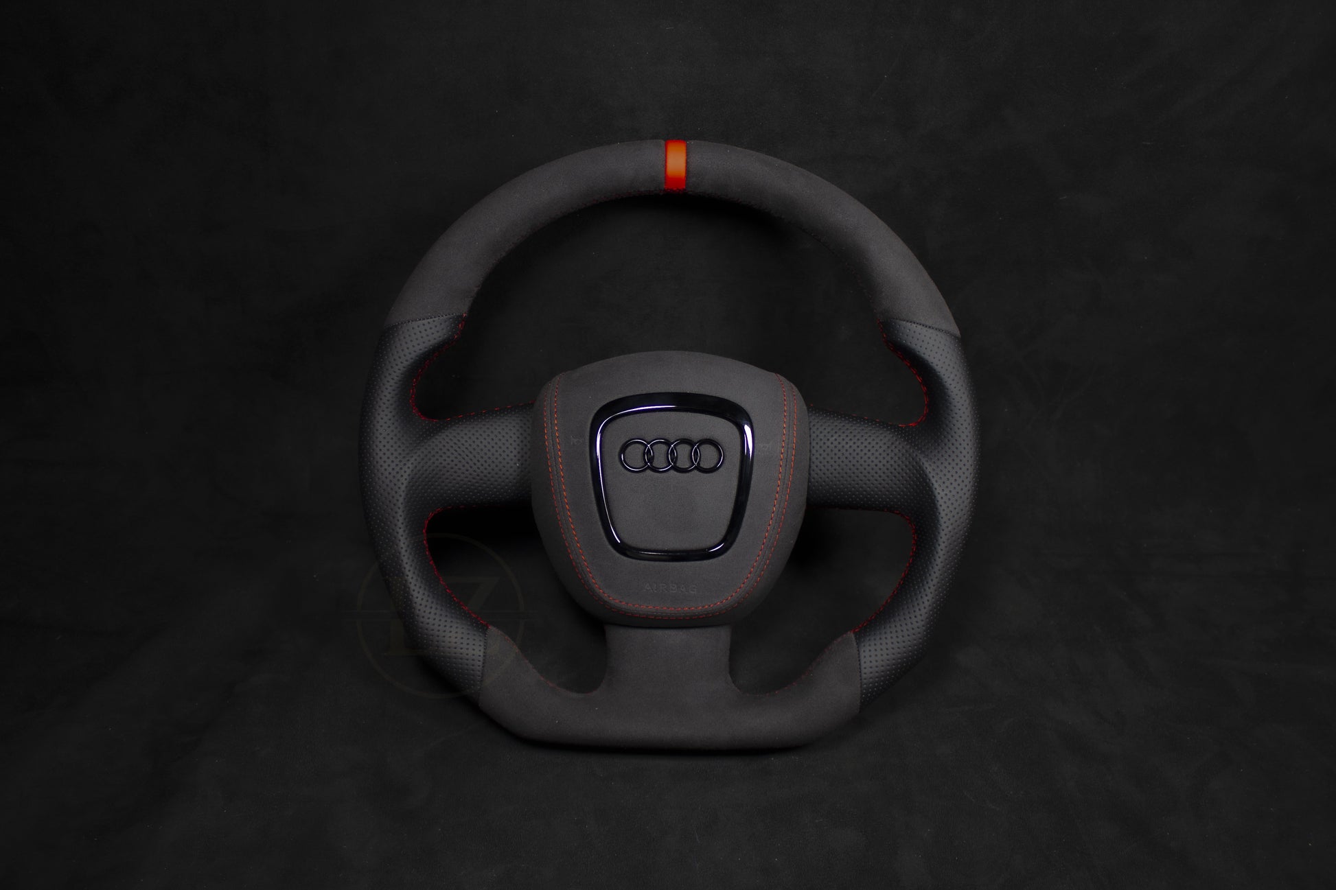 Audi B8 Alcantara Og Skinn Ratt Røde Detaljer (preface) - LZ-Customs