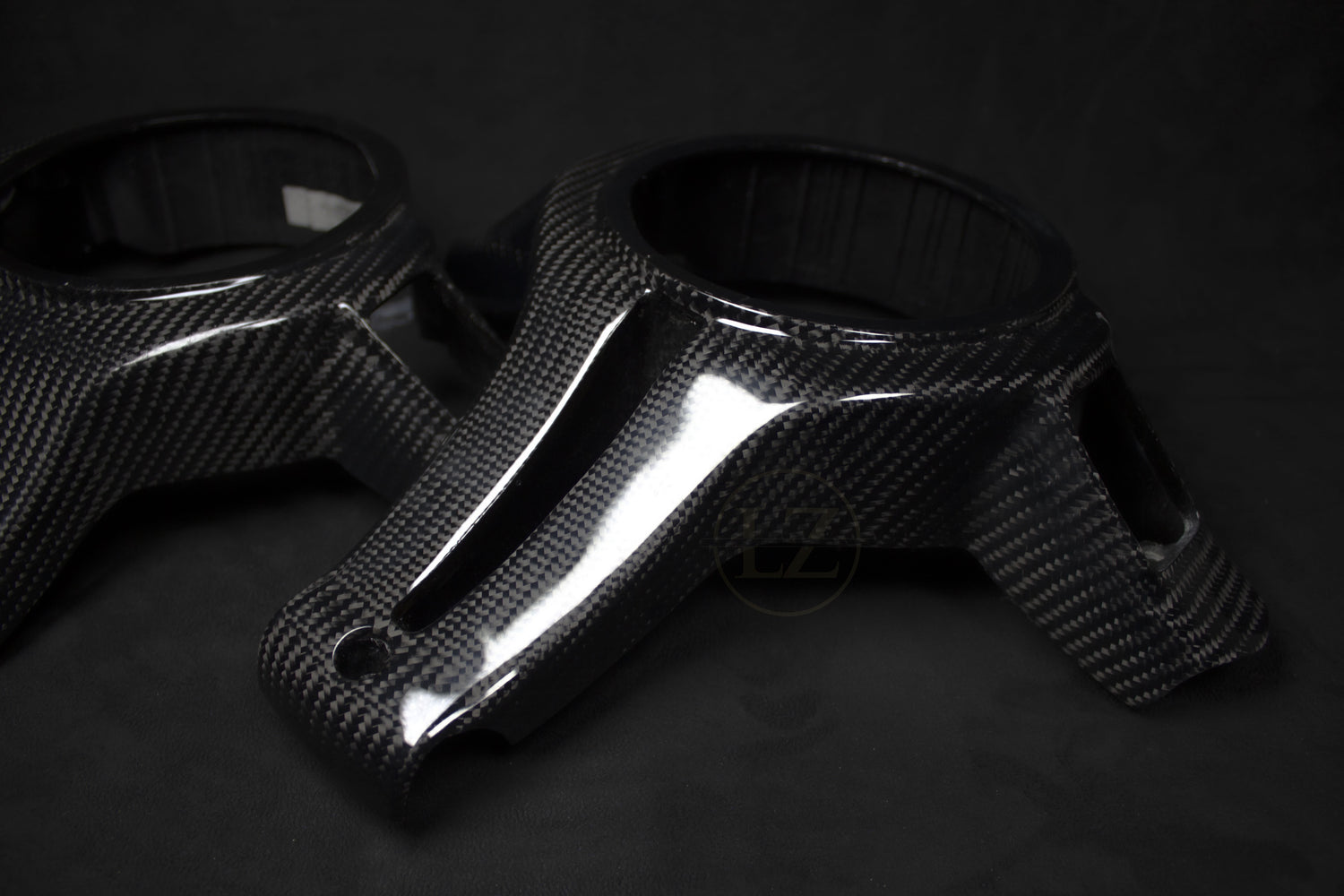 Cubierta trasera del volante de carbono de la serie F de BMW - LZ-Customs