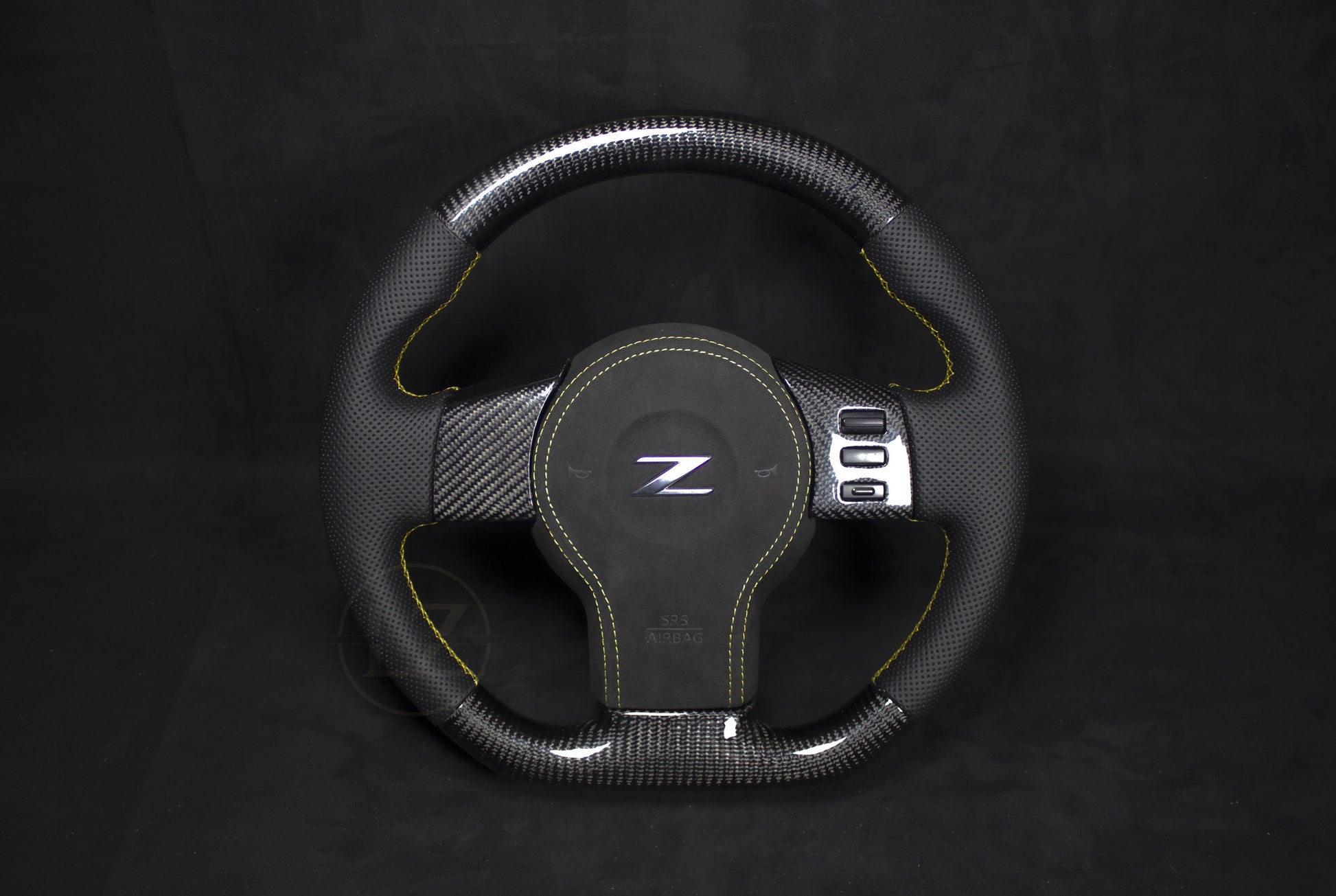 Nissan 350Z Carbon-Lenkrad mit gelben Details – LZ-Customs