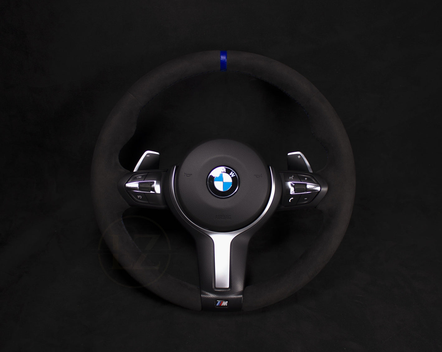 BMW F-Serie Alcantara Ratt Blå Detaljer - LZ-Customs