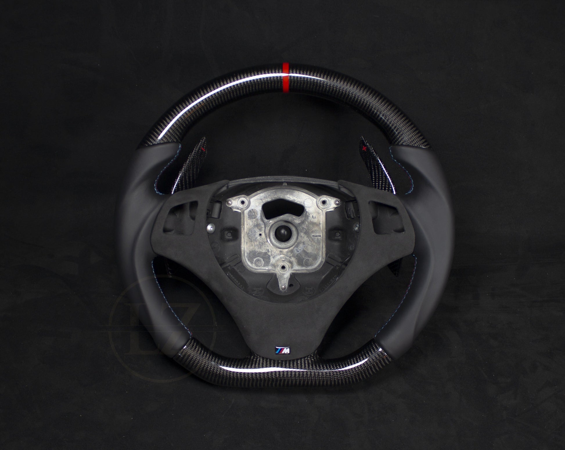 BMW E8X/E9X Carbon/Nappa Skinn Ratt, Røde detaljer - LZ-Customs