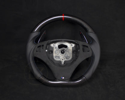 BMW E8X/E9X Carbon/Nappa Skinn Ratt, Røde detaljer - LZ-Customs