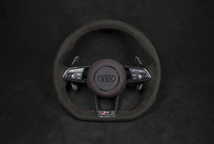 Audi R8 Alcantara Ratt Røde Detaljer - LZ-Customs