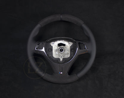 BMW E8X/E9X Alcantara/Ventilert Skinn Carbon Rattdeksel - LZ-Customs