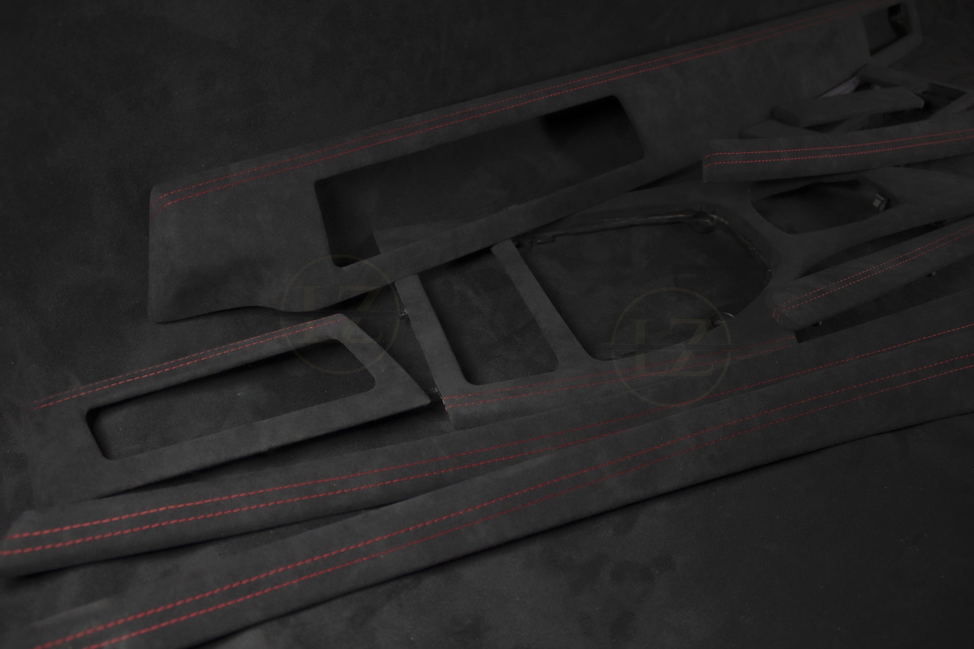 BMW E60,E61 Alcantara Interiørlister - LZ-Customs