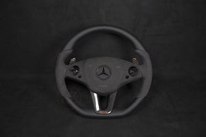 Mercedes-Benz SLS AMG Alcantara/Skinn Ratt - Røde Detaljer - LZ-Customs