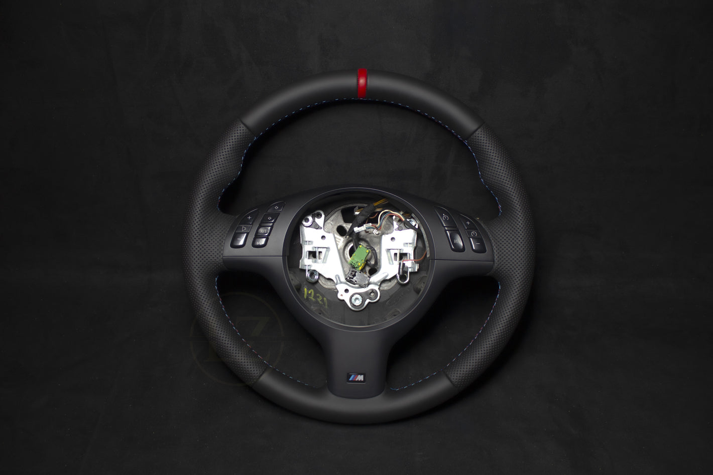 BMW E46 Skinn Ratt V3 - Røde Detaljer - LZ-Customs