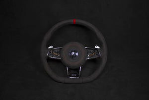 VOLKSWAGEN GOLF MK7 Alcantara Ratt Røde Detaljer - LZ-Customs
