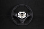 BMW E8X/E9X Perforert Skinn Ratt - Hvite Detaljer - LZ-Customs
