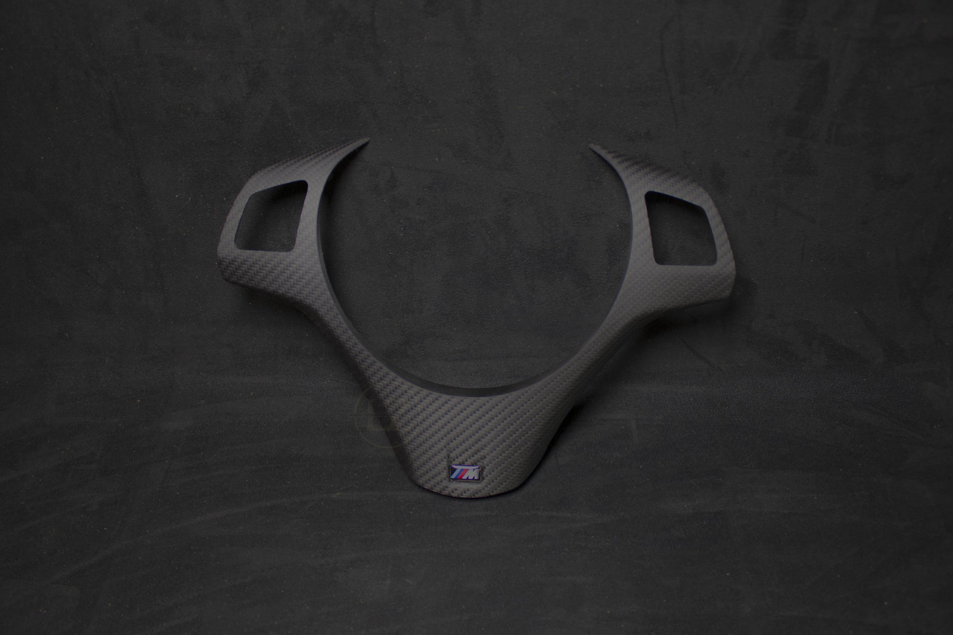 BMW E9X,E8X Dry Carbon Rattdeksel - LZ-Customs