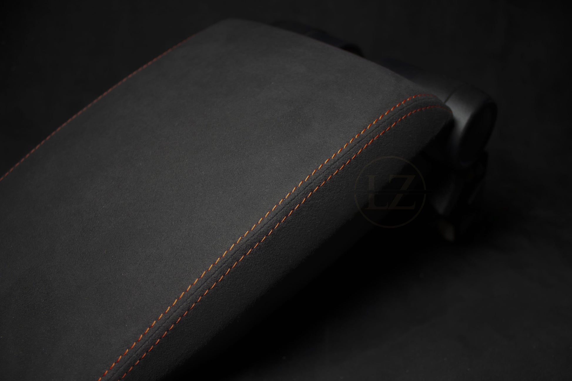 BMW 1M, E8X Armlehnen – LZ-Customs