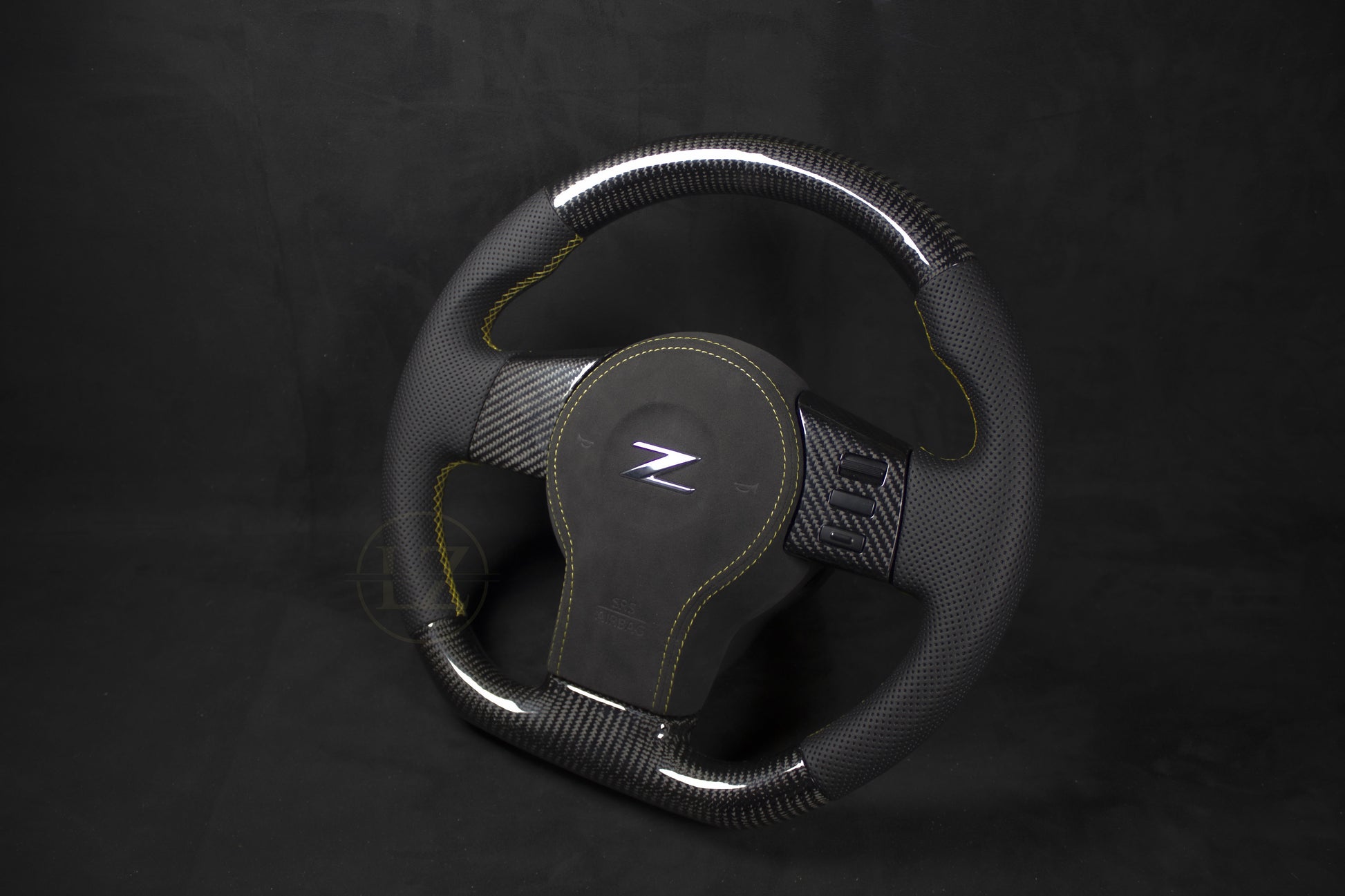 Nissan 350Z Carbon-Lenkrad mit gelben Details – LZ-Customs