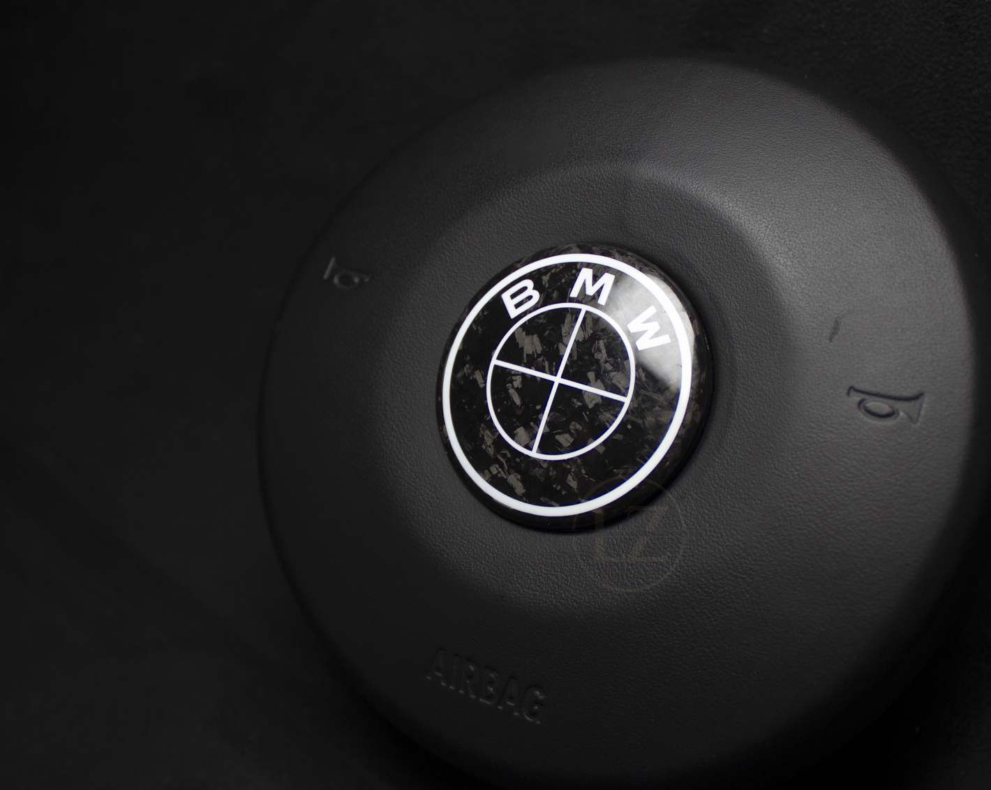 BMW Forged Carbon Emblem Ratt - LZ-Customs