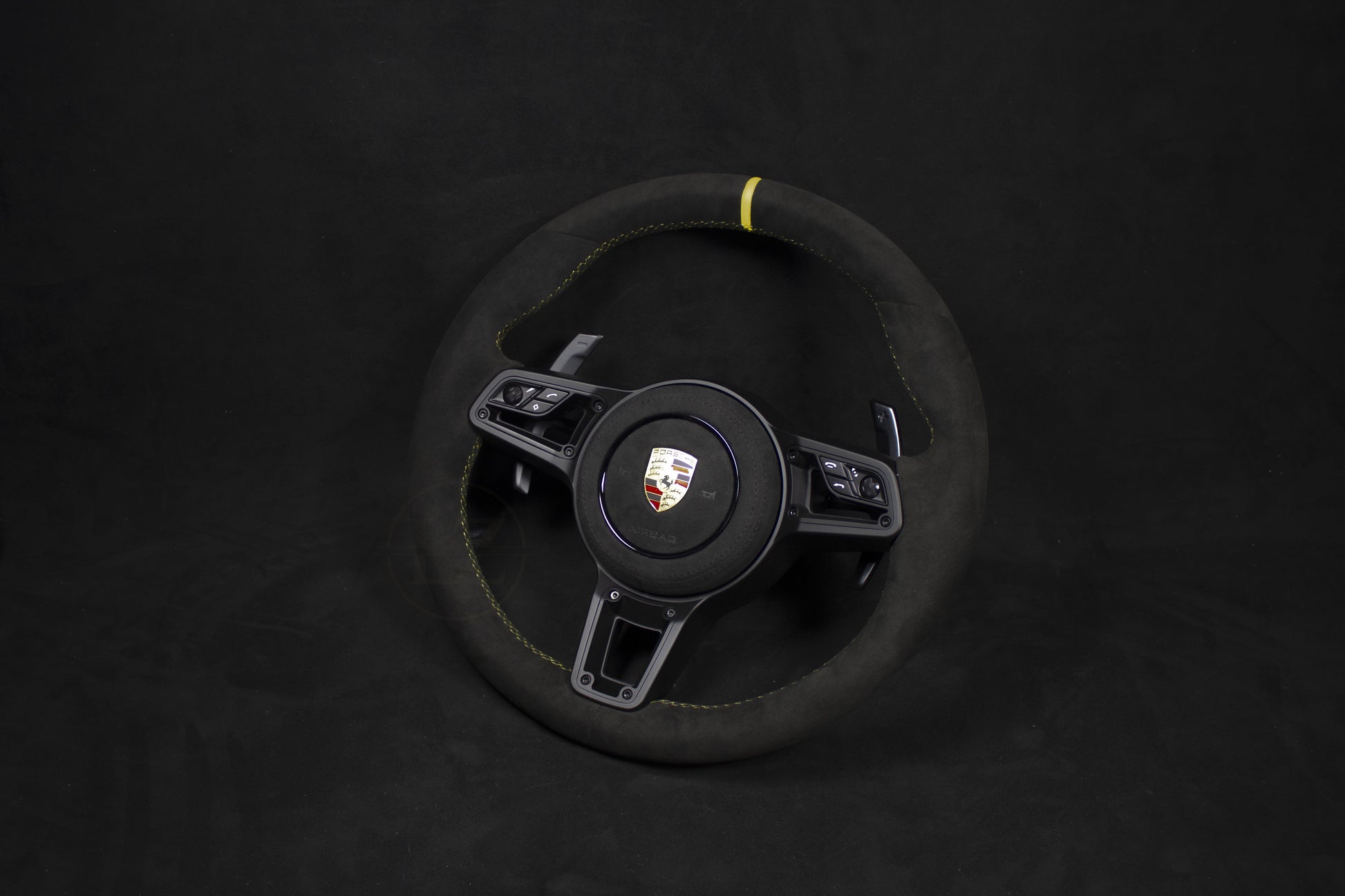 Porsche 911 Alcantara Ratt V2 Gule Detaljer - LZ-Customs