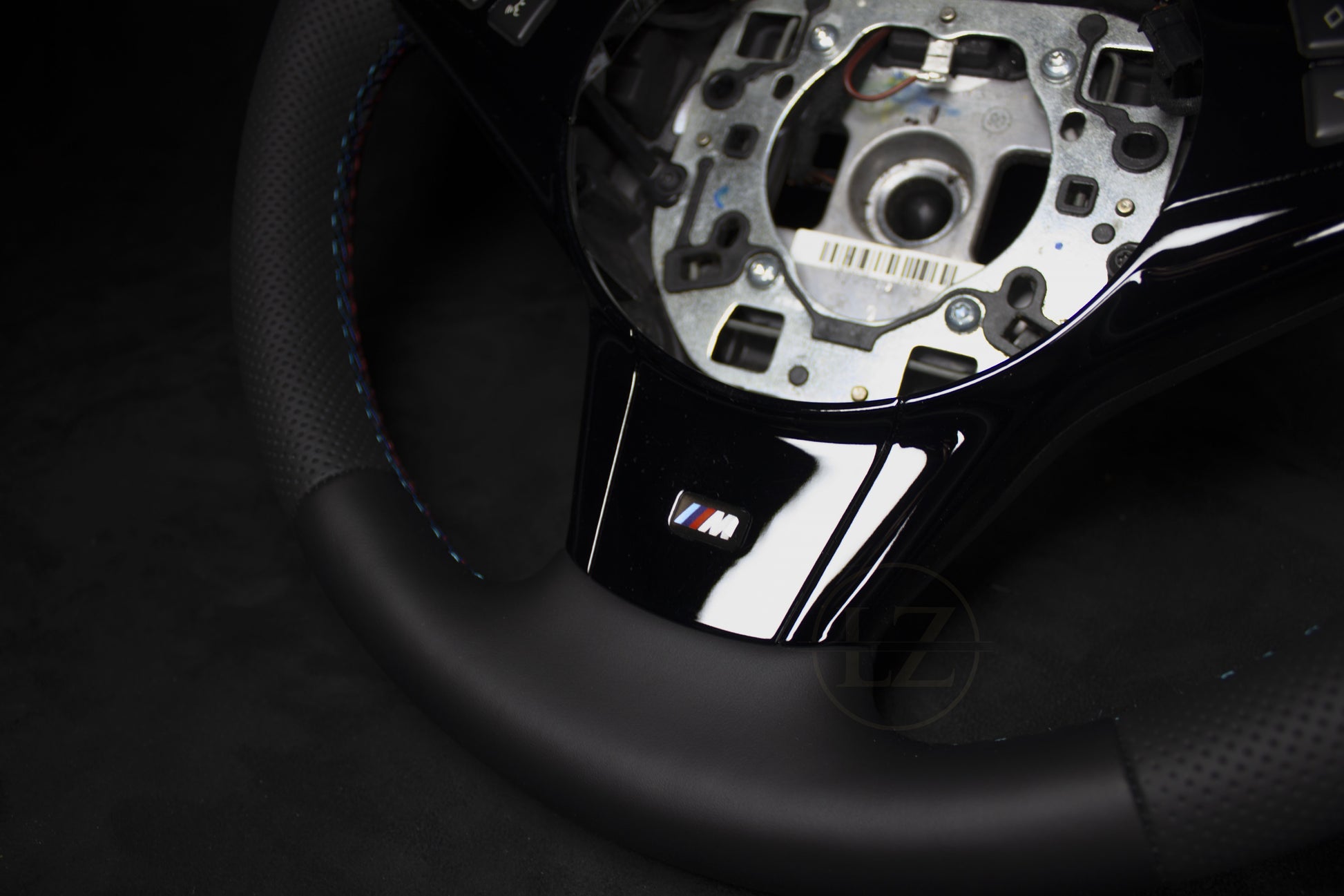 BMW E60, E61 Skinn Ratt M - LZ-Customs