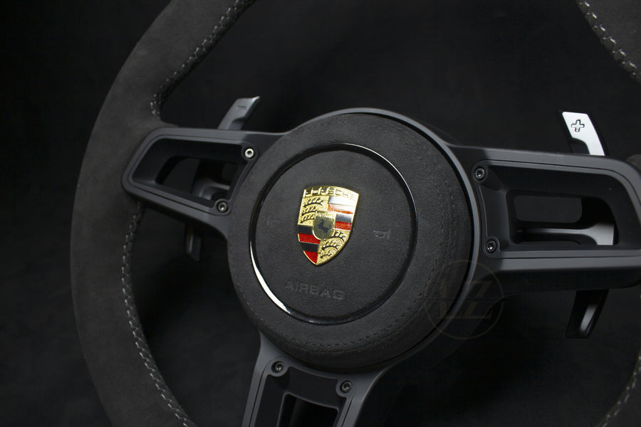 Porsche 911 Blackout Alcantara Ratt - LZ-Customs