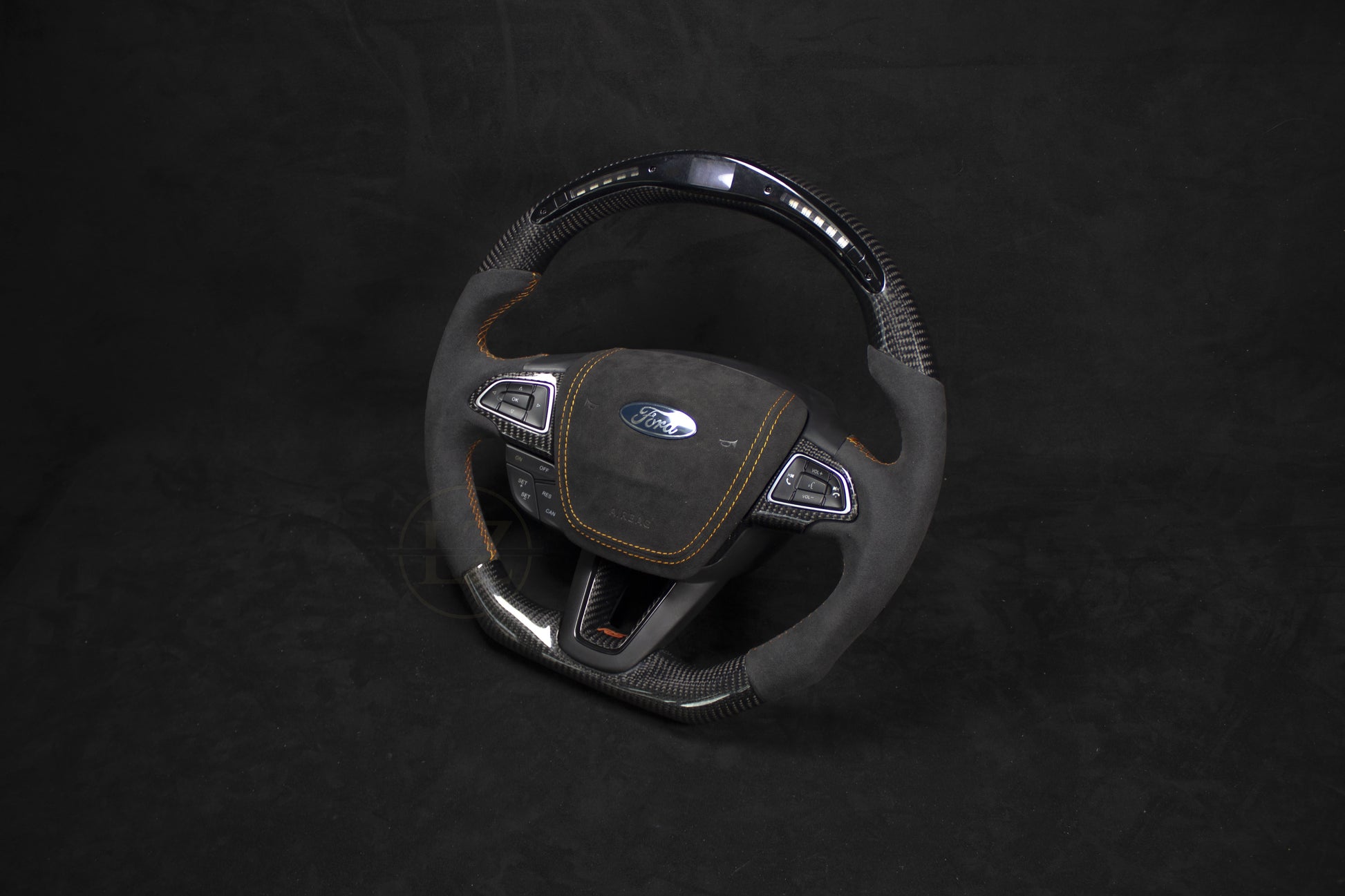 Ford Focus ST/RS MK3 Alcantara/Carbon + LED Ratt Limited Edition - LZ-Customs