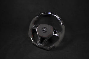 Mercedes-Benz C63 AMG Lenkrad aus geschmiedetem Carbon/Alcantara mit LED-Beleuchtung und roten Details – LZ-Customs