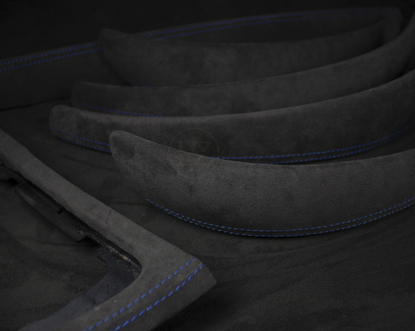 BMW E82, E87 Alcantara Interiør Lister - LZ-Customs