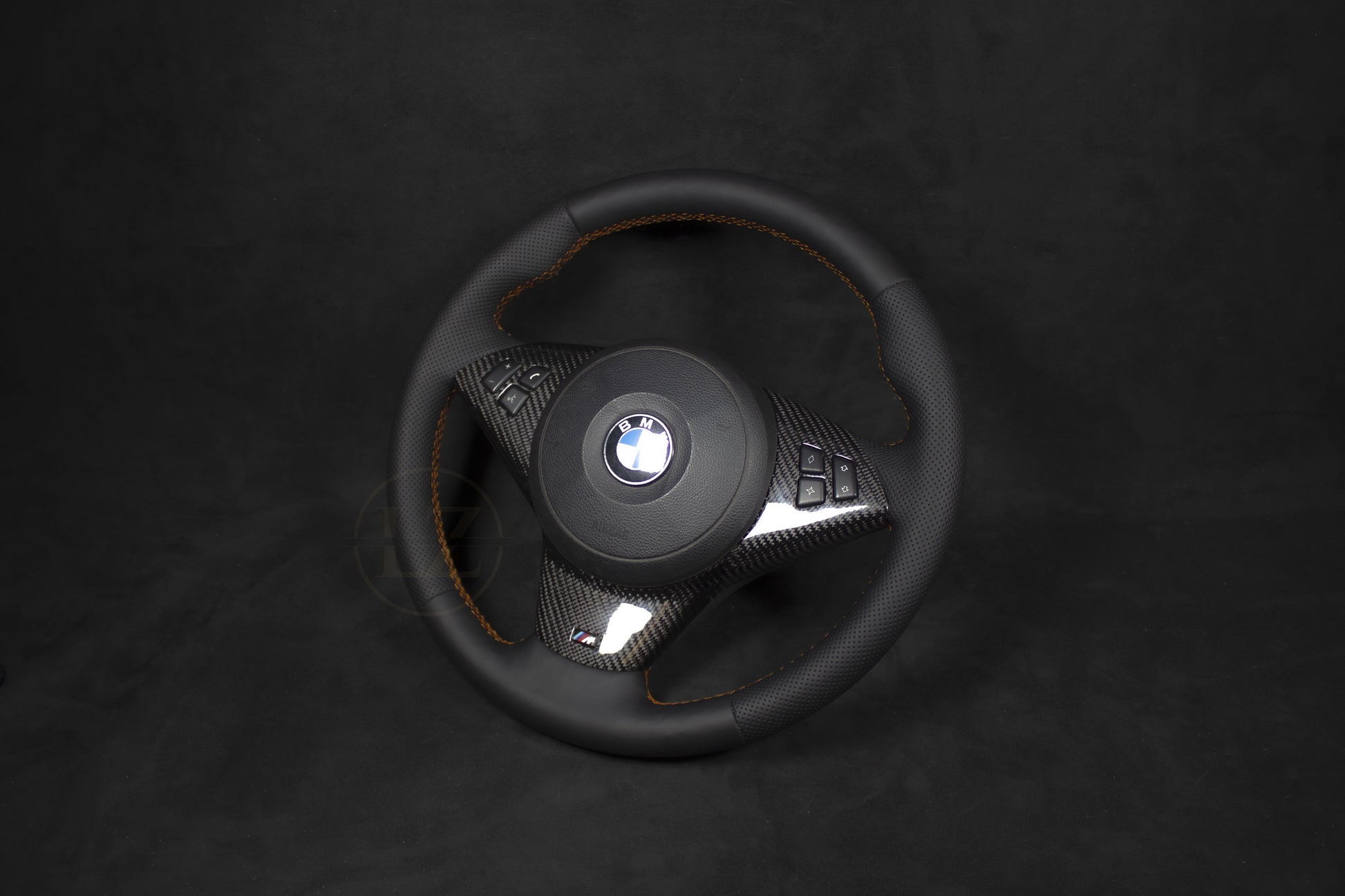 BMW E60, E61 Skinn Ratt Oransje Detaljer - LZ-Customs