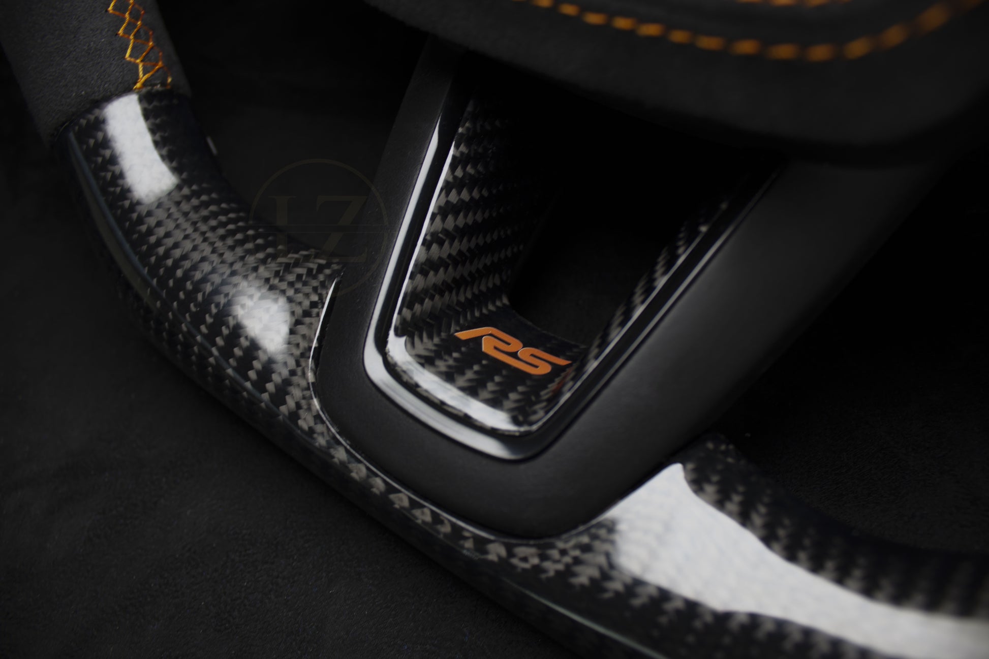 Ford Focus ST/RS MK3 Alcantara/Carbon + LED Ratt Limited Edition - LZ-Customs