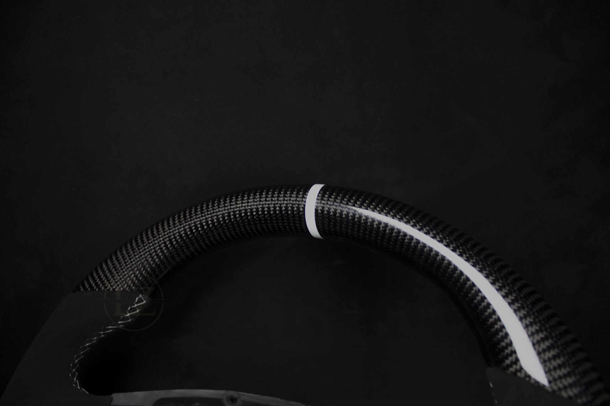 Tesla Model 3 Alcantara/Carbon Ratt Hvite detaljer - LZ-Customs