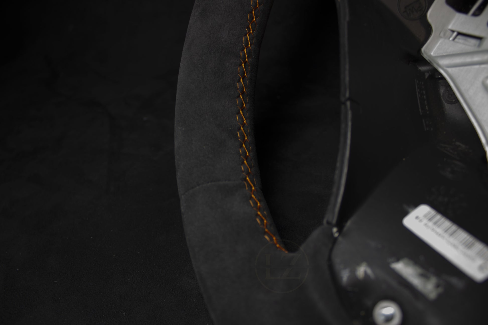 BMW E8X/E9X Alcantara Ratt 1M STYLE - LZ-Customs