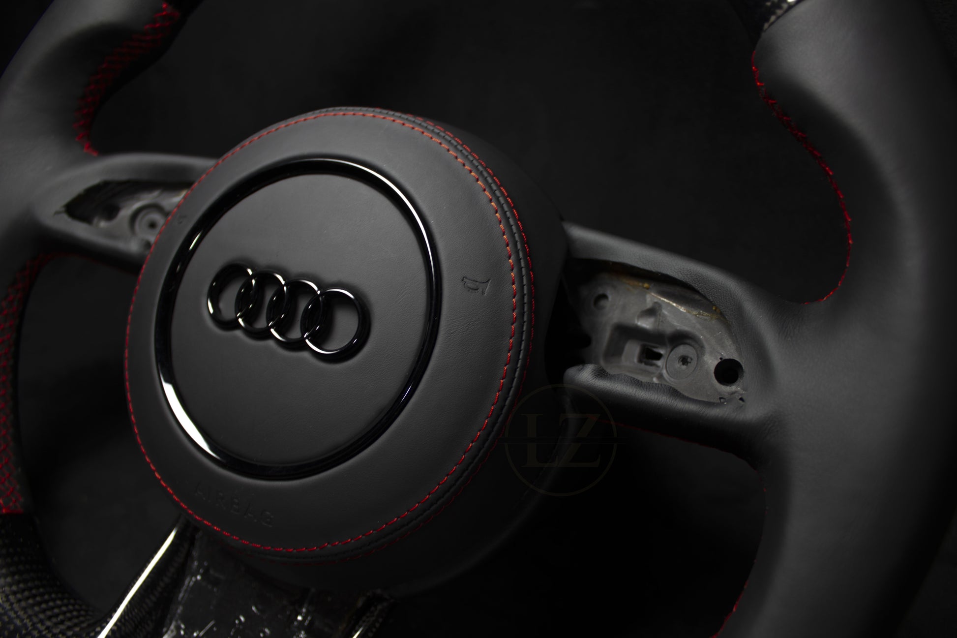 Audi B8 Nappa/Carbon Ratt Røde Detaljer - LZ-Customs