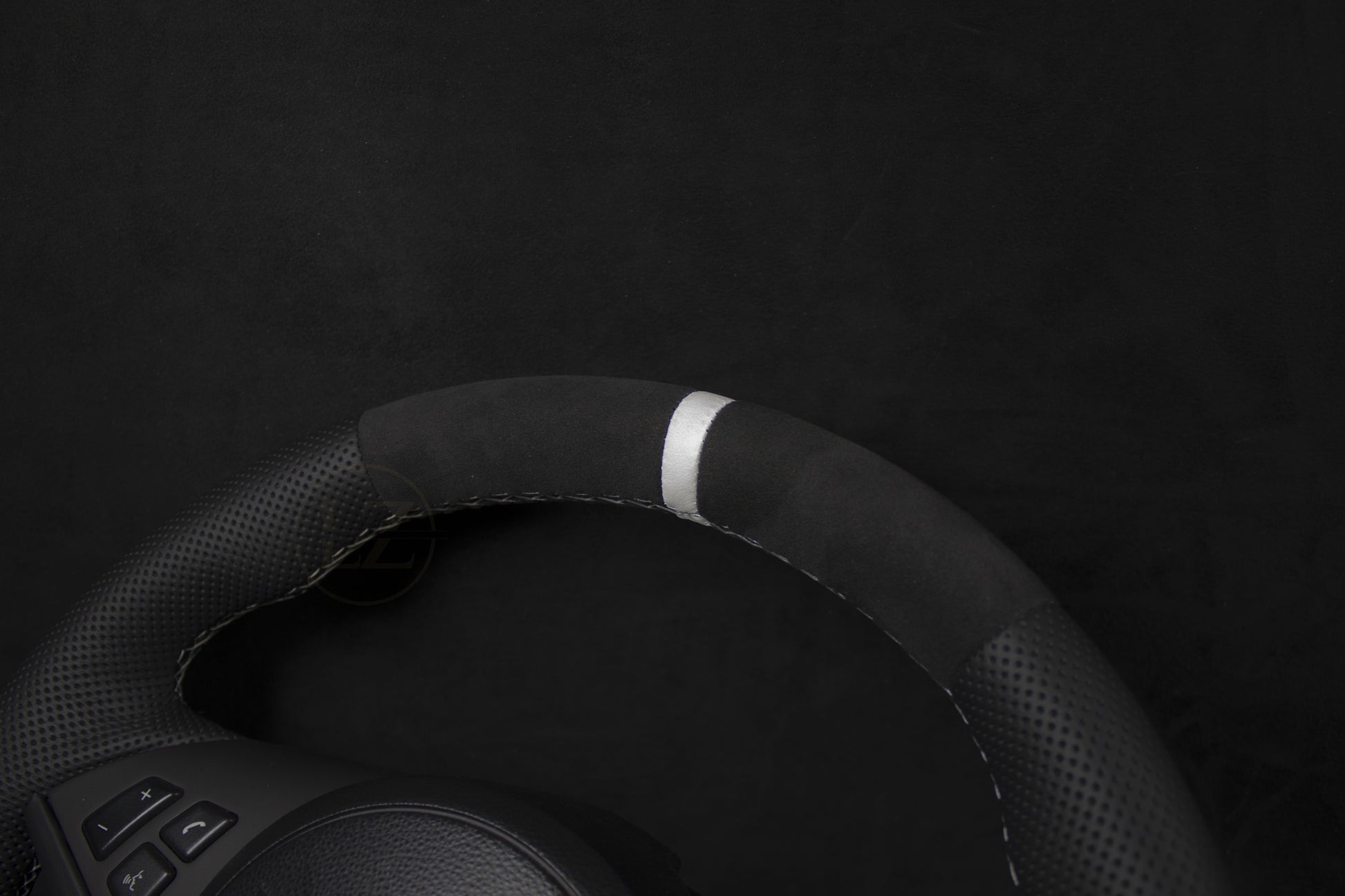 BMW E60, E61 Alcantara/Skinn Ratt Hvite Detaljer - LZ-Customs