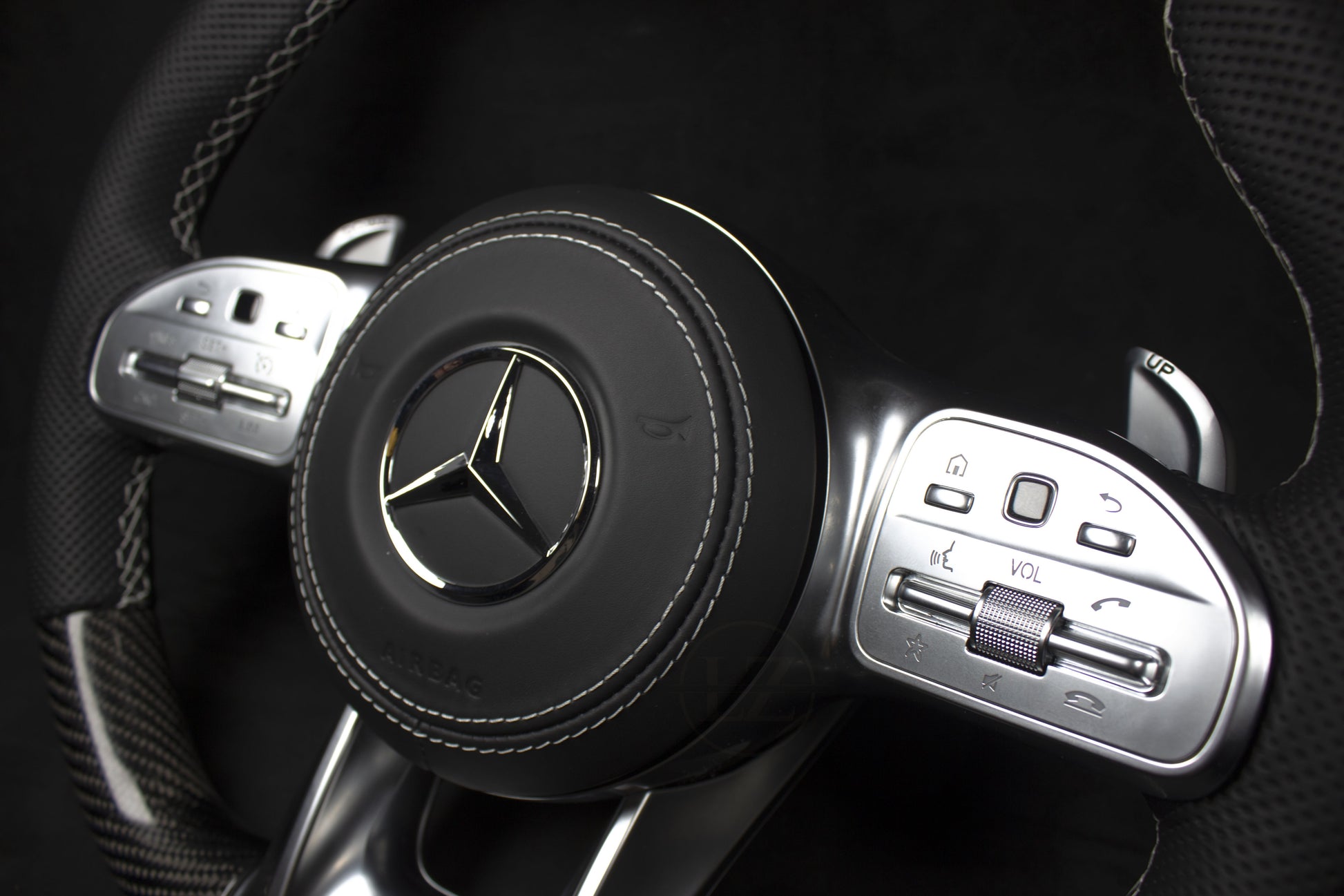 Mercedes-Benz C63 AMG Alcantara/Carbon Chrome Ratt - LZ-Customs