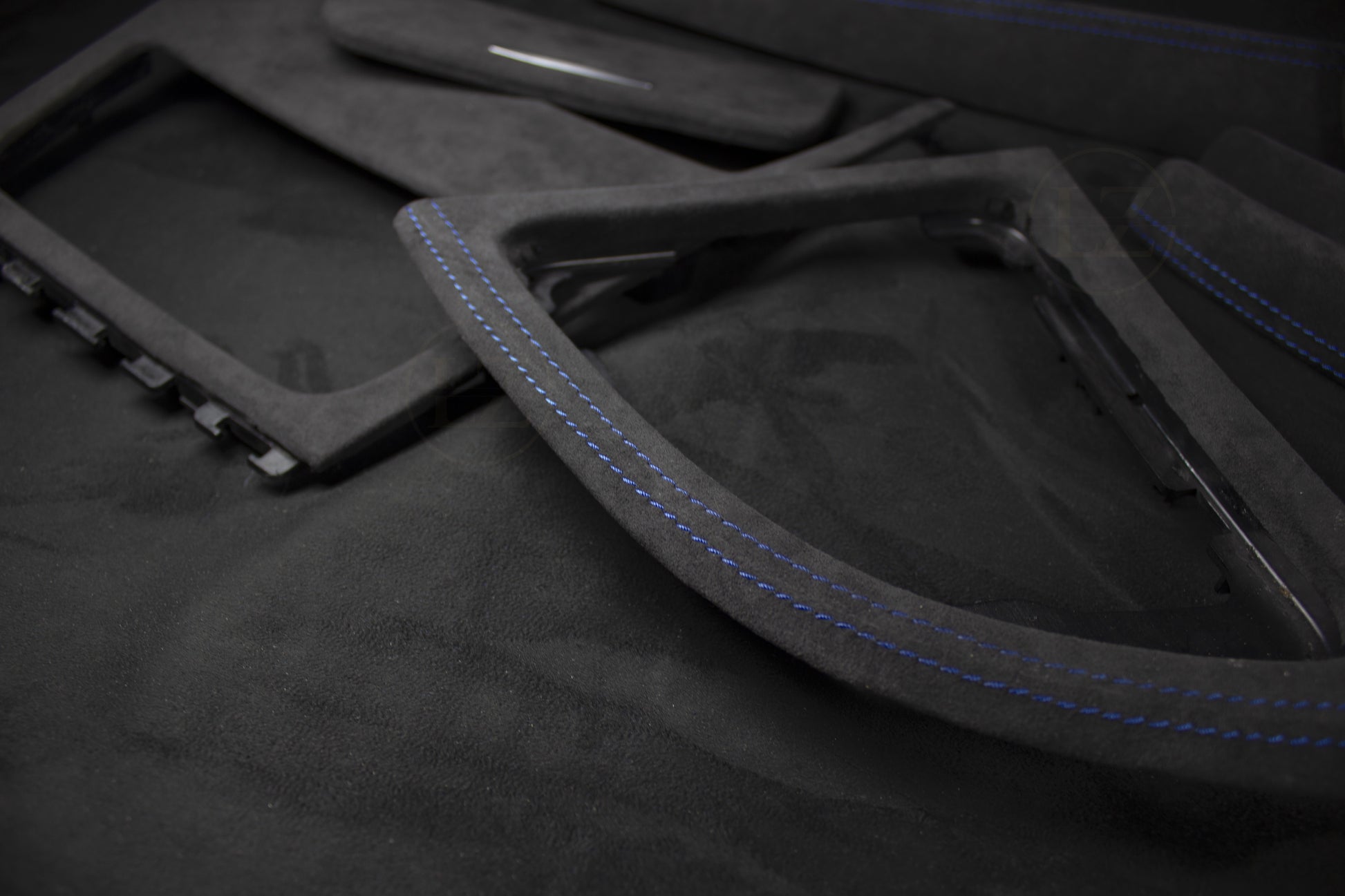 BMW E82, E87 Alcantara Interiør Lister - LZ-Customs