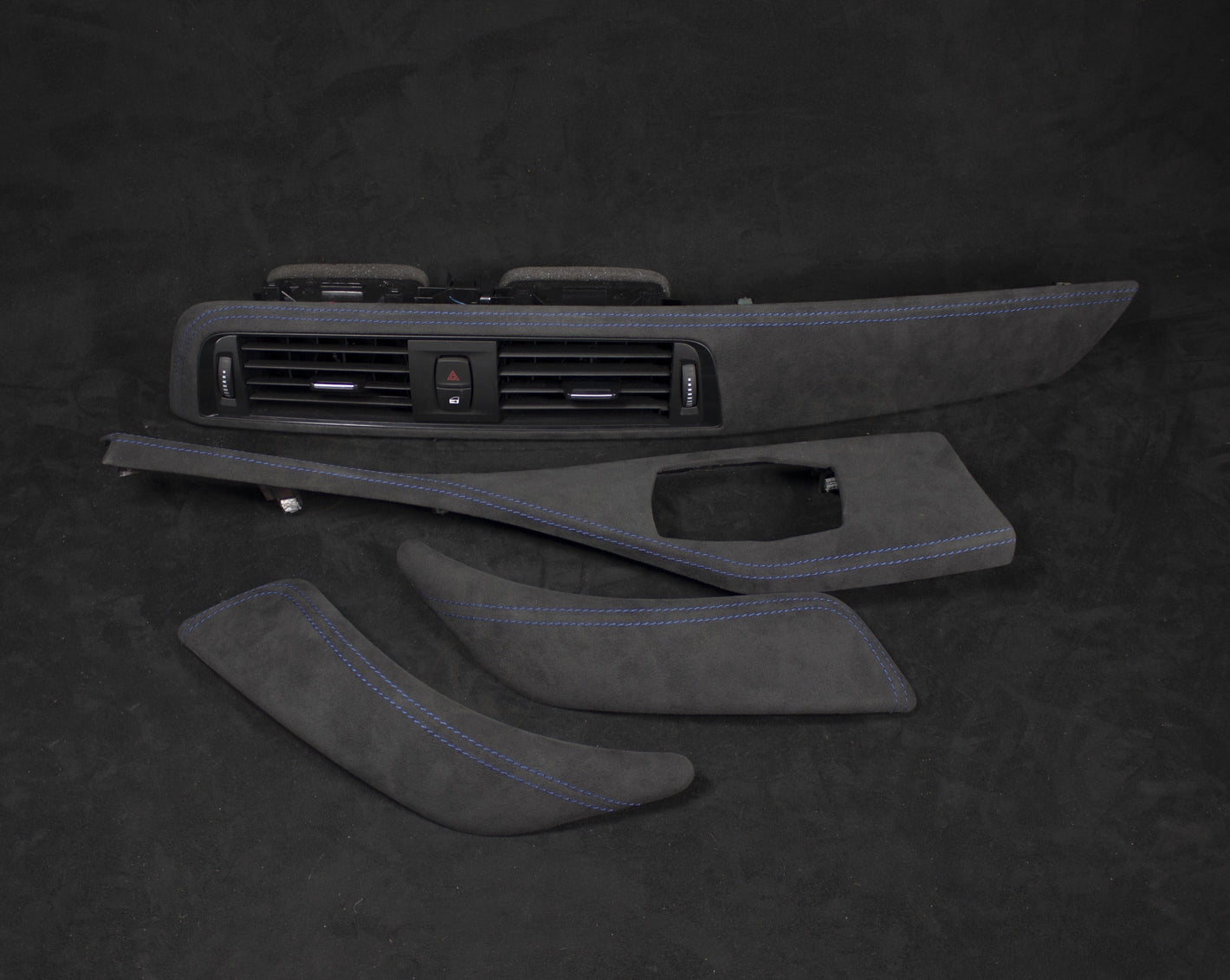 BMW F20,F21, F22 F87 Alcantara Interiør Lister Med Sømmer - LZ-Customs