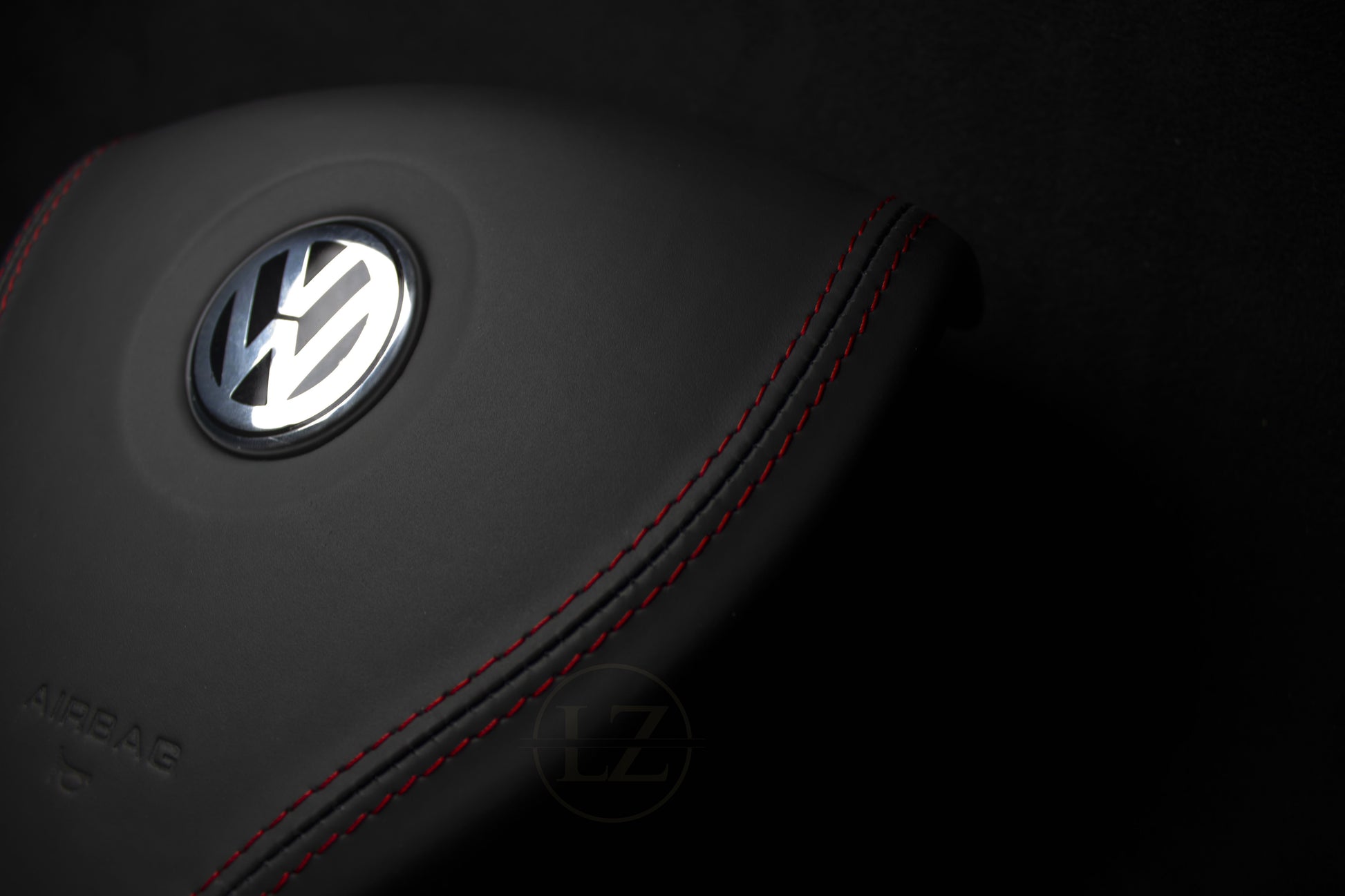 Volkswagen Scirocco MK3 Custom Skinn Airbag - LZ-Customs