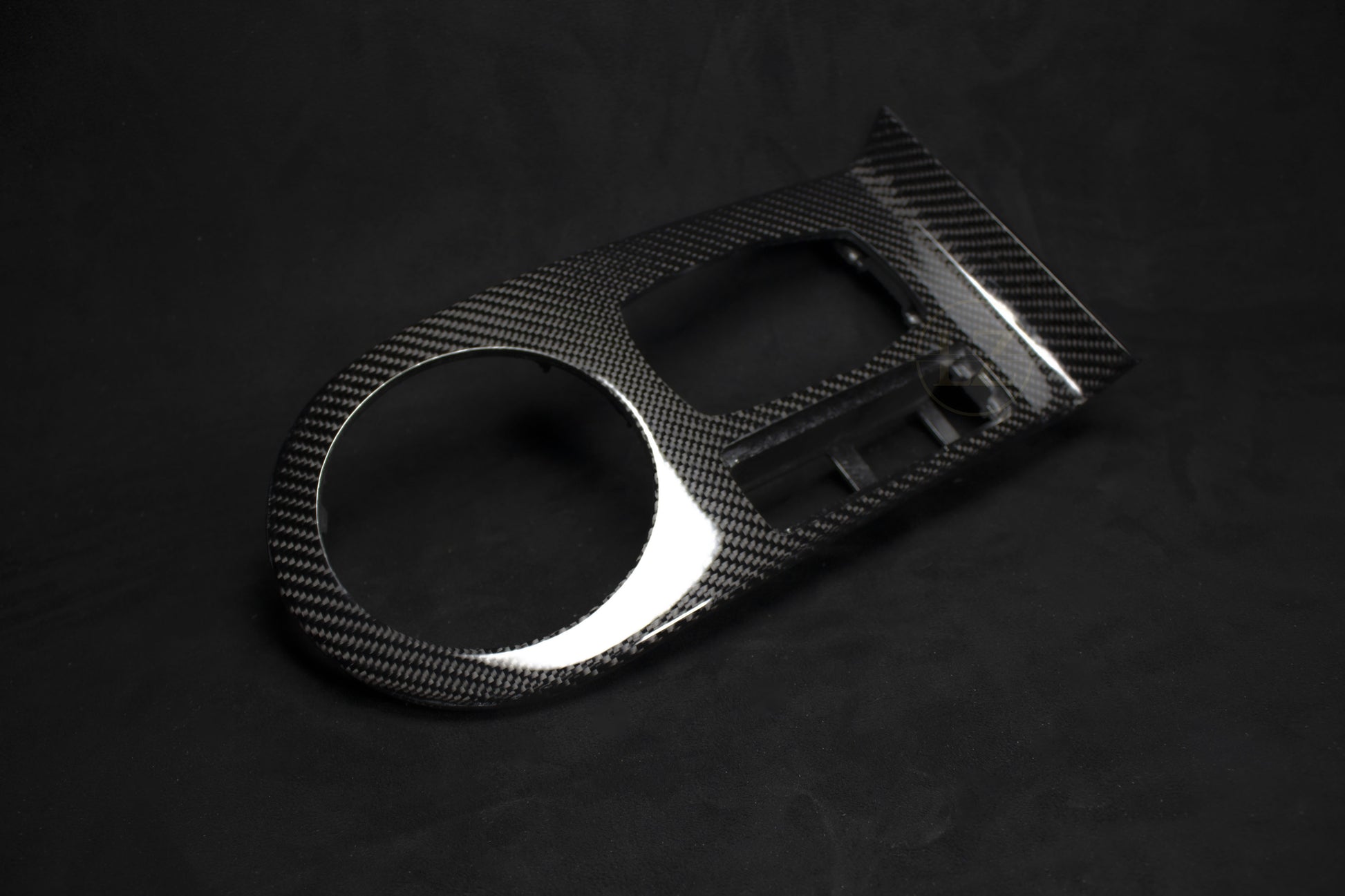 BMW i3 Carbon-Mittelkonsole – LZ-Customs