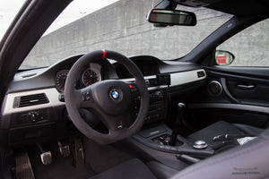 BMW E8X/E9X M-Performance Alcantara Ratt - Røde Detaljer - LZ-Customs