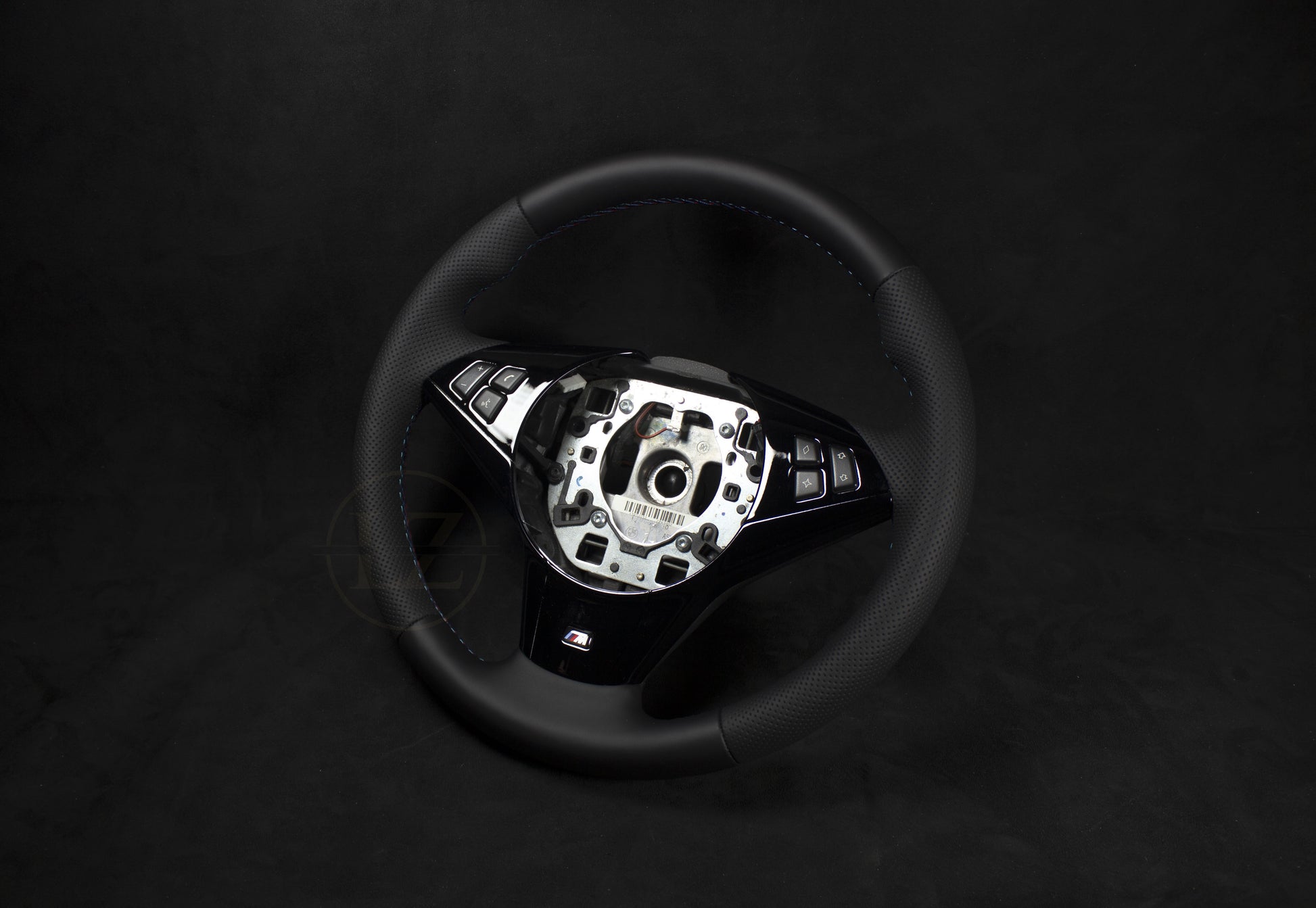 BMW E60, E61 Skinn Ratt M - LZ-Customs